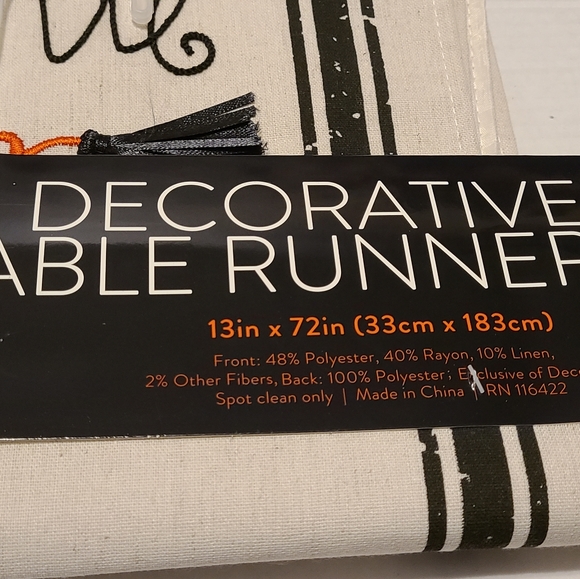 Decorative Table Runner - Picture 14 of 15